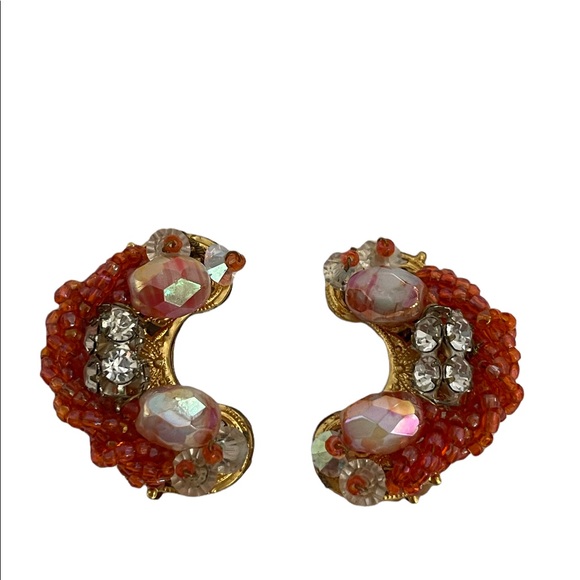 Vintage Robert Crescent Coral Clip Earrings - Picture 4 of 7